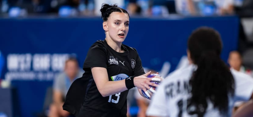 Сборная Испании вырвала победу у команды Германии и завоевала путёвку в четвертьфинал чемпионата Европы (U-17)