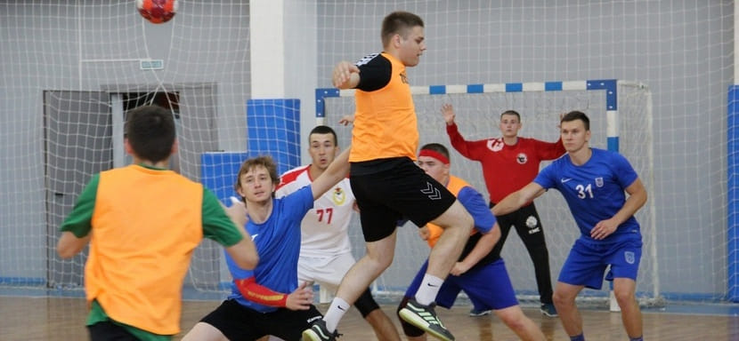 Россия. Уфимский "Акбузат" в товарищеском матче был сильнее дублирующего состава