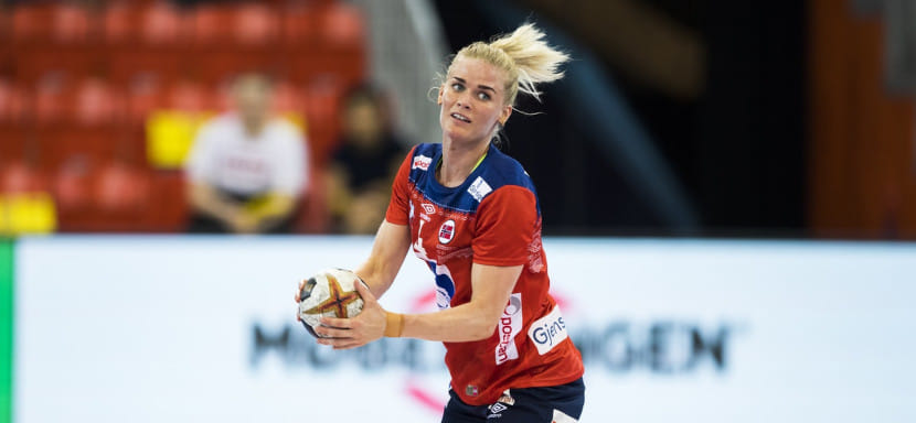 Лига чемпионов. Левая полусредняя "Дьёра" Вероника Кристиансен не сможет принять участие в ближайших матчах по личным причинам