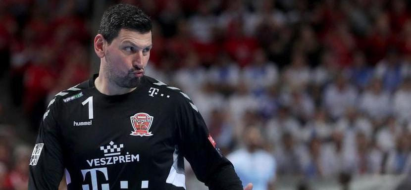 Nemzetisport.hu: Арпад Штербик сменил Хариса Поробича на посту тренера вратарей венгерского клуба