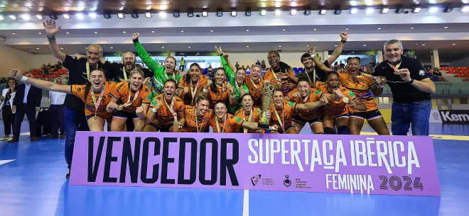 Команда "Бера-Бера" из Страны Басков во второй раз подряд завоевала женский Суперкубок Иберии