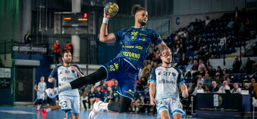 Франция. Одноклубник Вадима Гайдученко линейный Тимми Пети продолжит карьеру в "Лиможе"