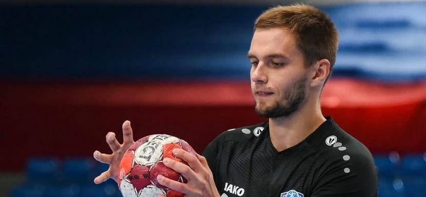 Olimpbet Суперлига. Левый крайний Михаил Шарков и астраханское "Динамо" по обоюдному согласию расторгли контракт