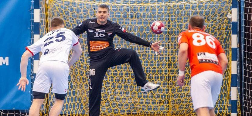 Самый возрастной игрок польского чемпионата 42-летний чех Мартин Галя продлил контракт с "Гурником" из Забже