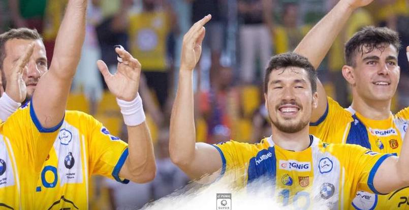 Польша. "Виве" без Артема Королька уверенно победил "Погонь". "Висла" обыграла "Пиотрковянина"