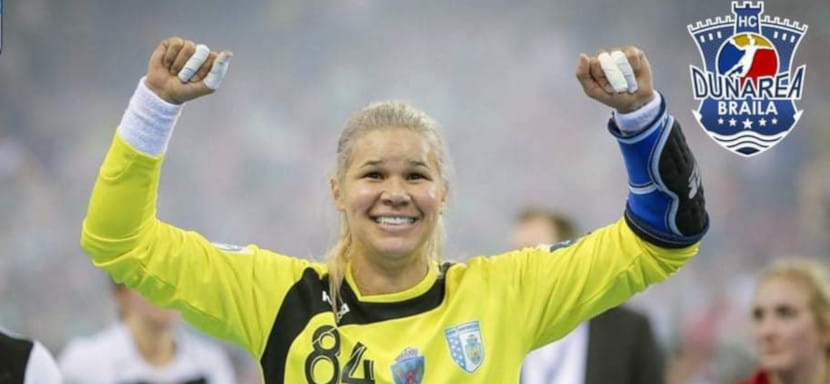 Румыния. Голкипер "Ростов-Дона" Майсса Пессоа подписала контракт с "Дунэрей", также состав клуба пополнит полусредняя ЦСКА Сабина Якобсен