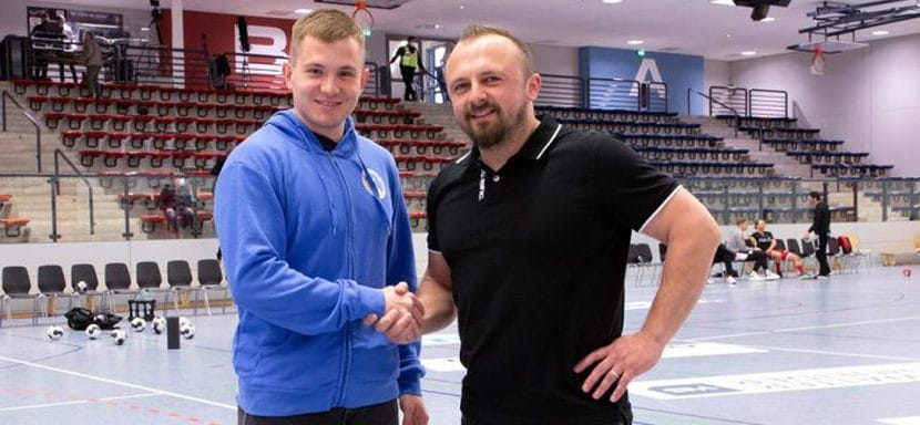 Германия. Левый крайний запорожского "Мотора" Александр Касай до конца сезона будет защищать цвета "Ферндорфа" (Д2)