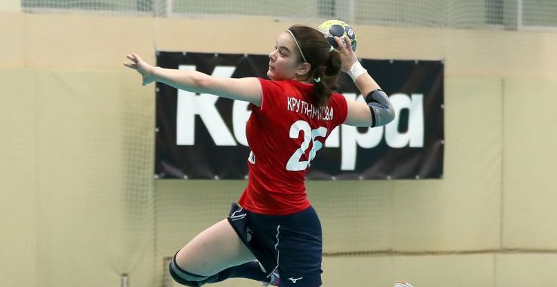 Юлия Крупенникова: "После девичей сборной в клуб приезжаешь лидером и должна показывать пример, здесь должен быть особый настрой"