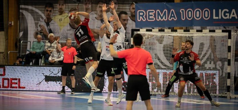 Норвегия. "Эльверум" упустил возможность стать чемпионом страны, проиграв третий матч финальной серии "Арендалу"