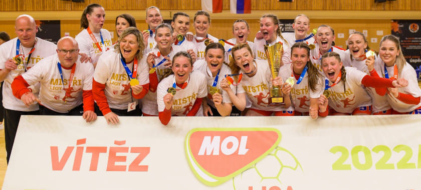 MOL-лига. Чешский "Баник" не стал чемпионом впервые с 2013 года, словацкая "Ювента" уступила титул в первый раз с 2009 года