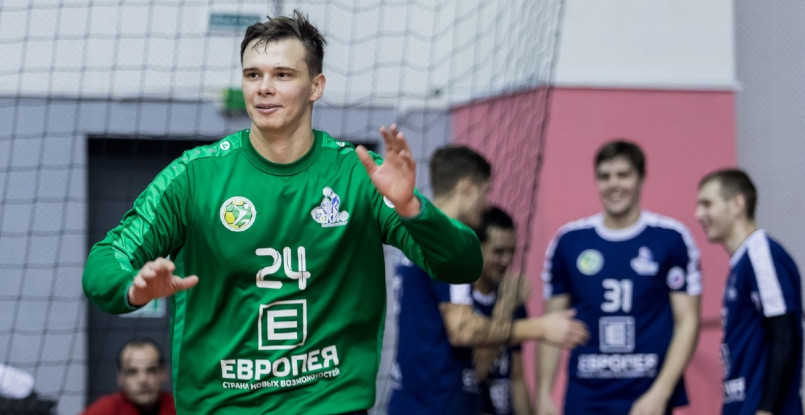 Сборная в Сочи. Летняя история про двери. Дмитрий Кузнецов