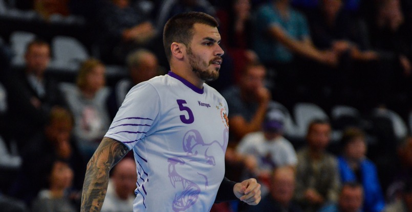 Суперлига Париматч. Полусредний "Чеховских Медведей" Дмитрий Киселев выбыл на срок до трех недель из-за травмы