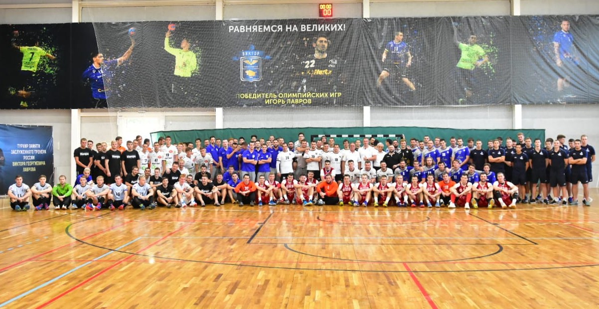 Мемориал Виктора Лаврова. Медиазона. Пора вылезать из кареты прошлого!