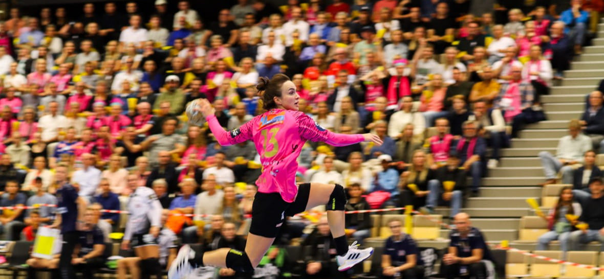 Лига чемпионов. "Кристиансанд" Анны Вяхиревой принимает французский "Мец". "Дьёр", "Битигхайм" и "Бухарест" проводят матчи на выезде