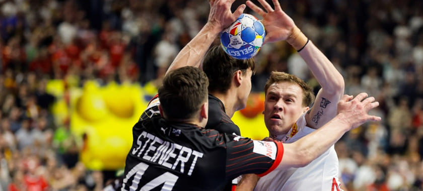 ЧЕ-2024. У Юргена Клоппа энергия закончилась, а у Миккеля Хансена нет! Хозяева боролись, но Дания в финале