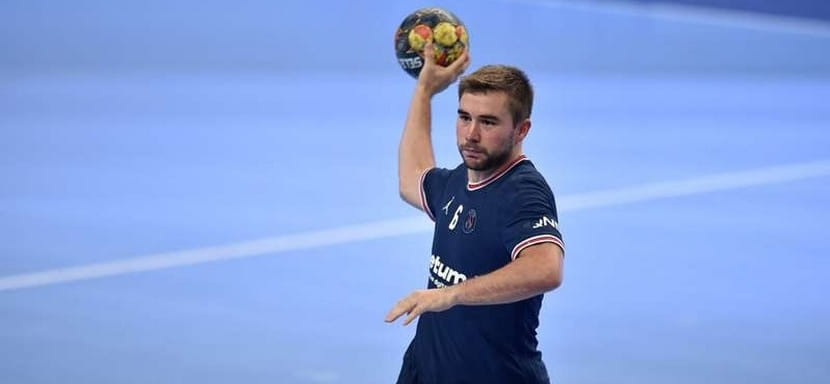 Франция. Разыгрывающий сборной Нидерландов, MVP чемпионата страны Люк Стейнс подписал новый контракт с "Пари Сен-Жермен"