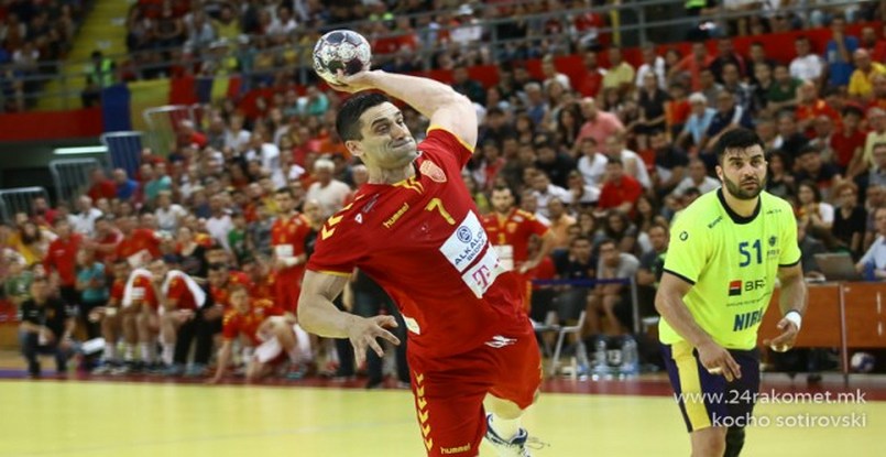 ЧМ-2019. Кирил Лазаров: "Нам надо оставаться скромными, усердно работать и доказывать все на площадке"