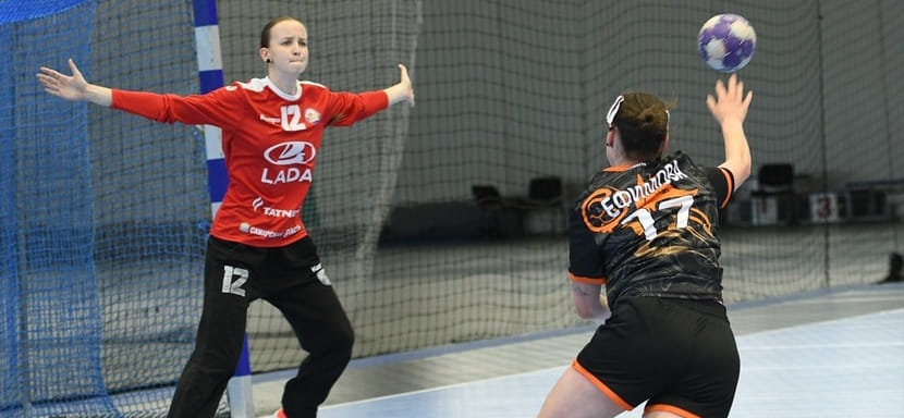 Сегодня завершается чемпионат городского округа Тольятти: "Уфа-Алиса" обыграла второй состав "Лады"