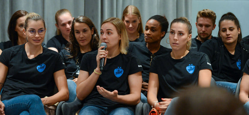 Балканы. "Нам очень повезло, что теперь среди нас есть исключительная Дарья Дмитриева". "Крим" перед стартом сезона встретился с журналистами