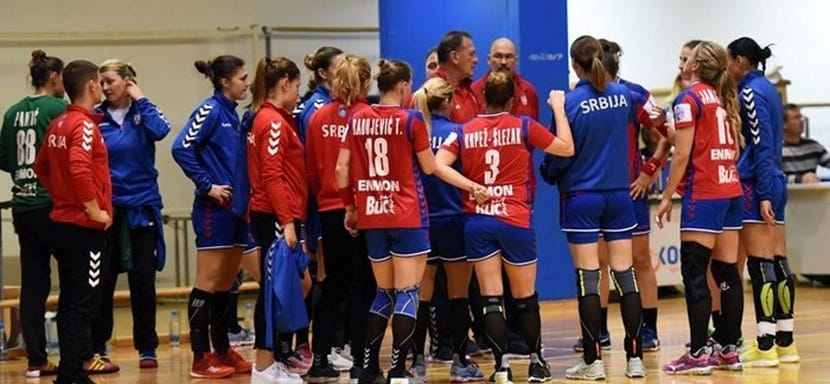 ЧЕ-2020. Сборная Сербии в четверг отправится на турнир в Данию. Все тесты на коронавирус у делегации оказались отрицательными