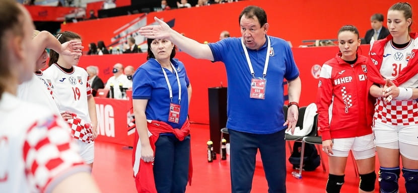 Лучшим тренером мира-2020 в женском гандболе по версии портала Handball-planet стал рулевой сборной Хорватии Ненад Шоштарич