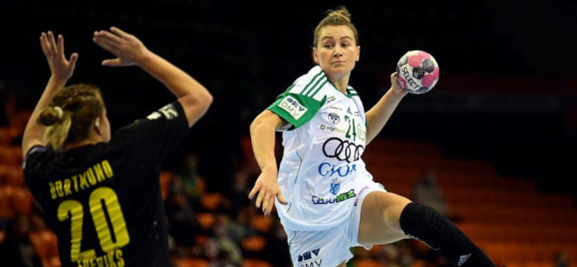 Лига чемпионов. "Дьер" против "Боруссии". И время, и место встречи изменить можно