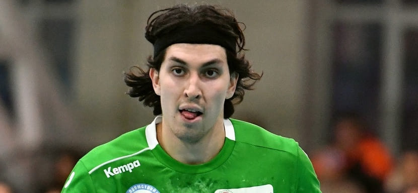 Olimpbet Суперлига. Вадим Ибраков: "Каустик" хочет выйти в плей-офф. Но в первой половине сезона упущено много"