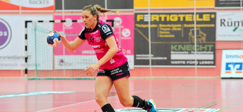 Дания. Полусредняя сборной Сербии Мария Обрадович покидает немецкий "Метцинген" и немедленно присоединяется к "Хорсенсу"