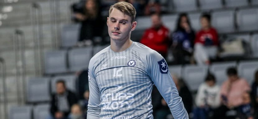 Польша. Официально. Шведский голкипер Каспер Лильестранд стал игроком "Гурника" из Забже