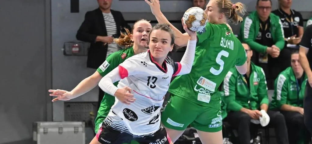 "Брест" Вяхиревой против "Ференцвароша" Дмитриевой, "Бухарест" Масловой против "Солы". И ещё три матча субботы в женской Лиге чемпионов