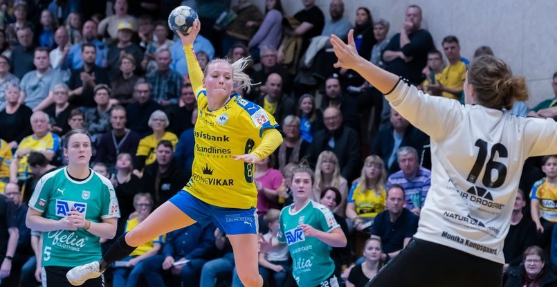 Дания. Левая крайняя "Нюкебинга" Матильде Кондруп Нильсен перешла в "Аякс"