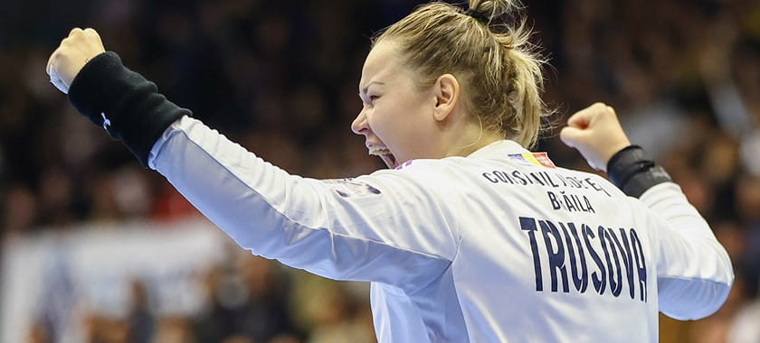 Европейская лига. 41% спасений Киры Трусовой и 6 голов Марии Коновал помогли "Дунэре" дома обыграть "Шамбре"