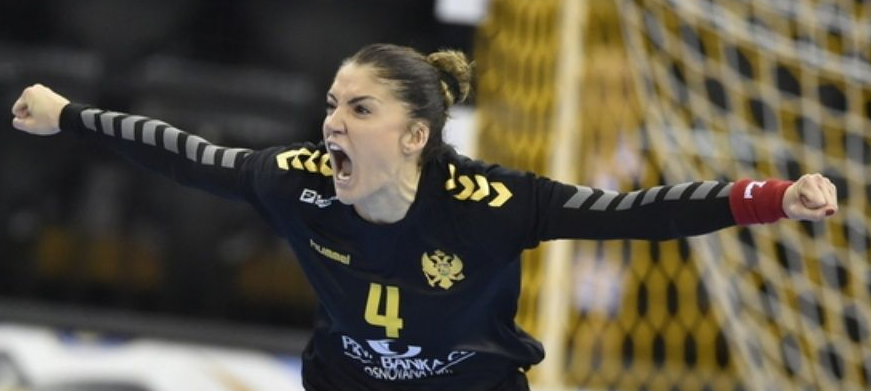 Лига чемпионов: Гол Йованки Радичевич в ворота "Дьера" признан лучшим в стартовом туре основного раунда