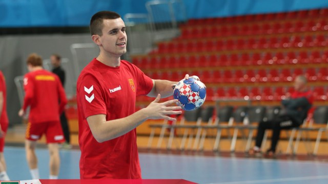 Правый полусредний "Металурга" и сборной Македонии Мартин Велковски выбыл до конца сезона