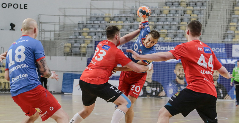 Польша. "Гвардия" и "Гурник" добились гостевых побед в матчах среды