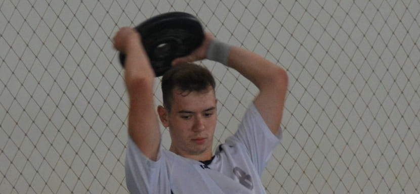 "Были в жизни переломные моменты. Иногда хотелось все бросить". Сюжет о правом крайнем СГАУ-"Саратова" Максиме Сергееве (ВИДЕО)