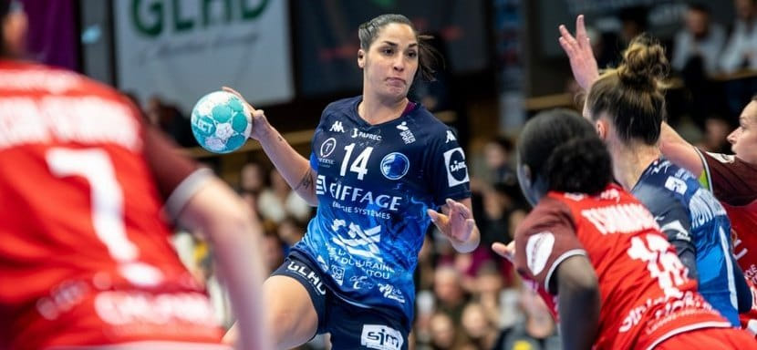 Франция. "Шамбре", игравший в группе Европейской лиги, неожиданно потерял очки в матче с аутсайдером женского чемпионата