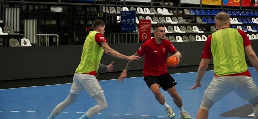 Казанский "Зилант" укрепил лидерство в турнирной таблице мужской высшей лиги