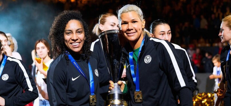 Трансферный слух. Румынская "Дунэря'" к новому сезону подпишет четырех бразильянок и одну норвежку. А возглавит команду датский тренер