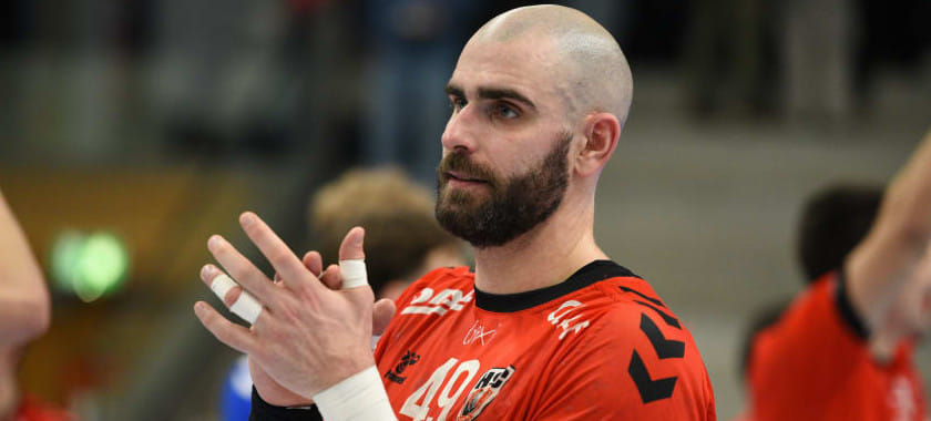 Бундеслига. На замену травмированному Лукасу Лаубе "Штутгарт" подписал 34-летнего Мартина Сланинку из "Арау"