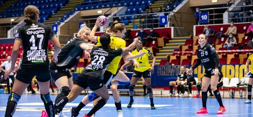 Delo Лига чемпионов. Результаты отложенных матчей: у "Ростов-Дона" техническая победа над "Кристиансандом" и поражение от "Бухареста"