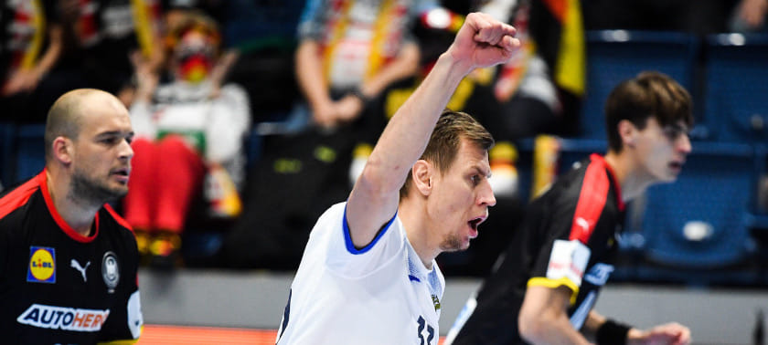 ЧЕ-2022. Даниил Шишкарев о нереализованном пенальти в игре с Испанией: "Забрось, все повернулось бы в другую сторону, какие крылья выросли бы у того же Сороки"