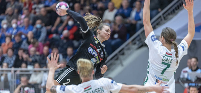 Венгрия. Капитан "Мошонмадьяровара" Эстер Тот продлила контракт с клубом