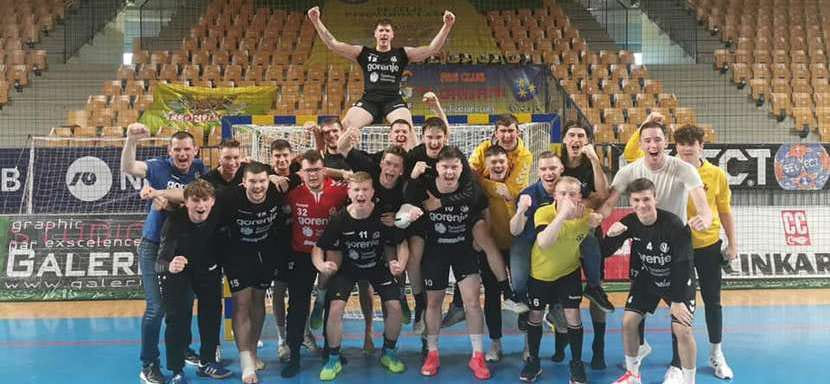 Балканы. В чемпионате Словении "Целе" потерпел четвертое поражение подряд и практически лишился шансов на завоевание титула