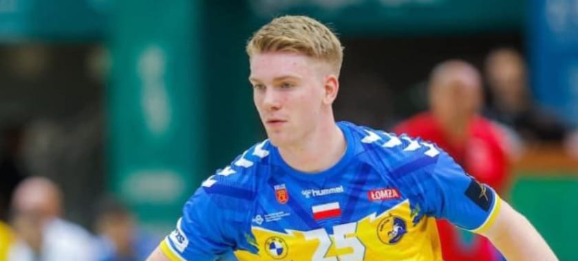 По сведениям портала Handball Base, бухарестское "Динамо" договорилось о переходе разыгрывающего Хаукура Трастарсона