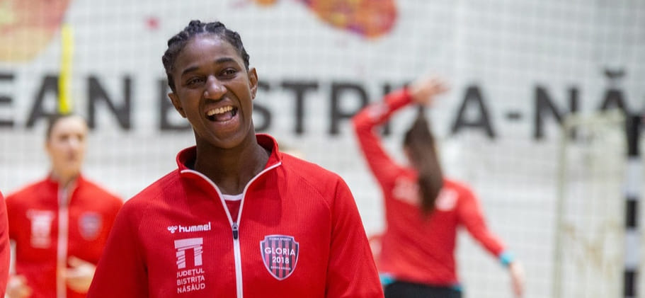 Румыния. "Глория Бистрица" расторгла контракт с экс-полусредней "Ростов-Дона" Александриной Кабрал Барбосой