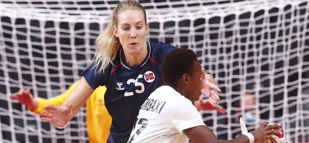 Венгрия. Бронзовый призёр Олимпийских игр из Норвегии Кристин Брейстёль перешла из датского "Эсбьерга" в венгерский "Дьёр"