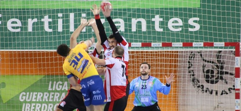 Испания. “Гранольерс” был сильнее “Гвадалахары”, “Сагунто” покинул последнее место