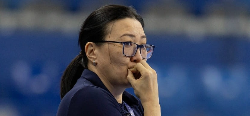 Людмила Бодниева: "Проиграли все силовые дуэли, к которым тщательно готовились. Хотя играли с заметным желанием"