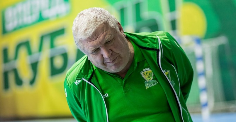 Евгений Трефилов: "Со "Ставропольем" с задней линии забросили всего 13 мячей на семь человек. Как делить — поровну или по справедливости?"